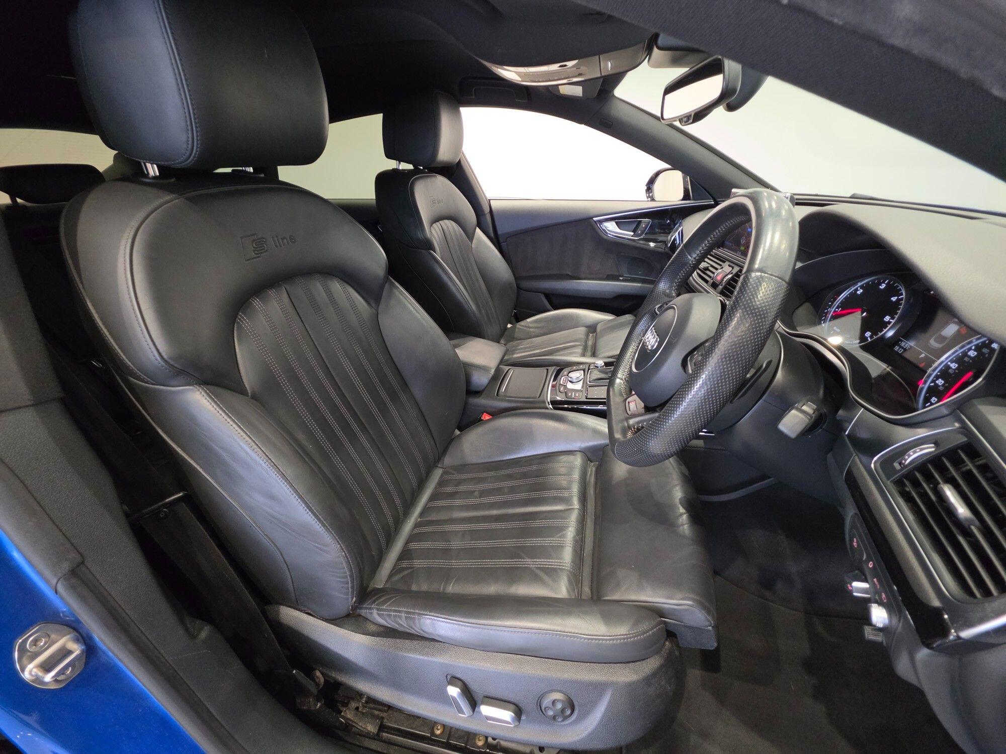 Audi A7 view 24