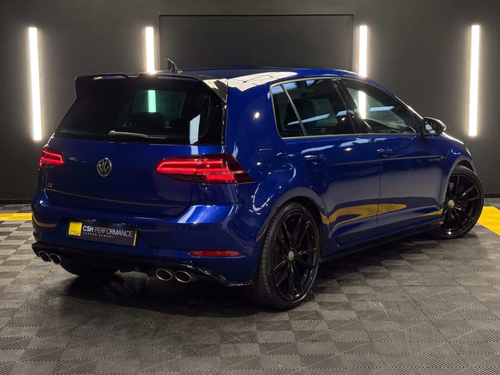 Volkswagen Golf view 5