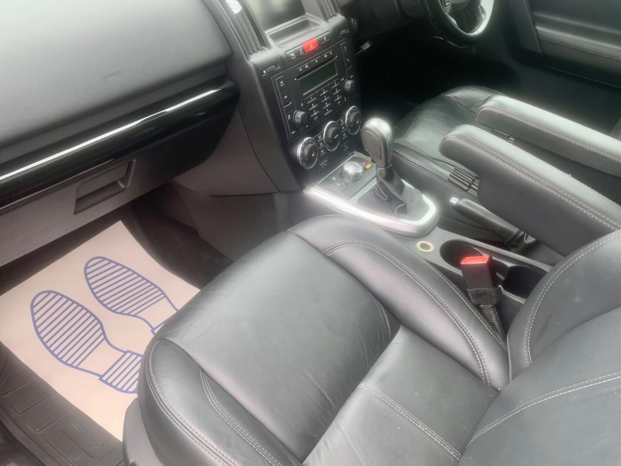 Land Rover Freelander 2 view 30