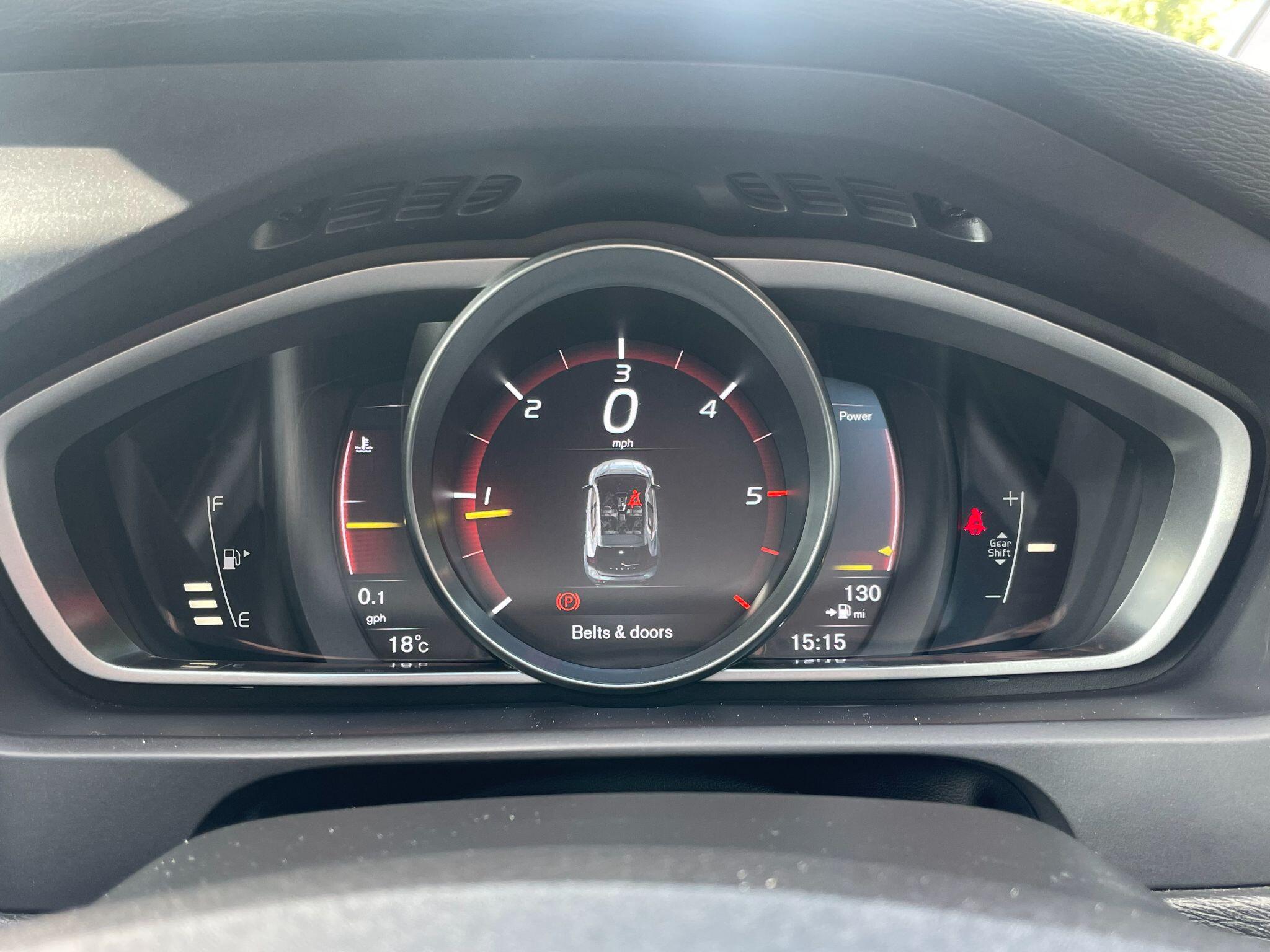 Volvo V40 view 33