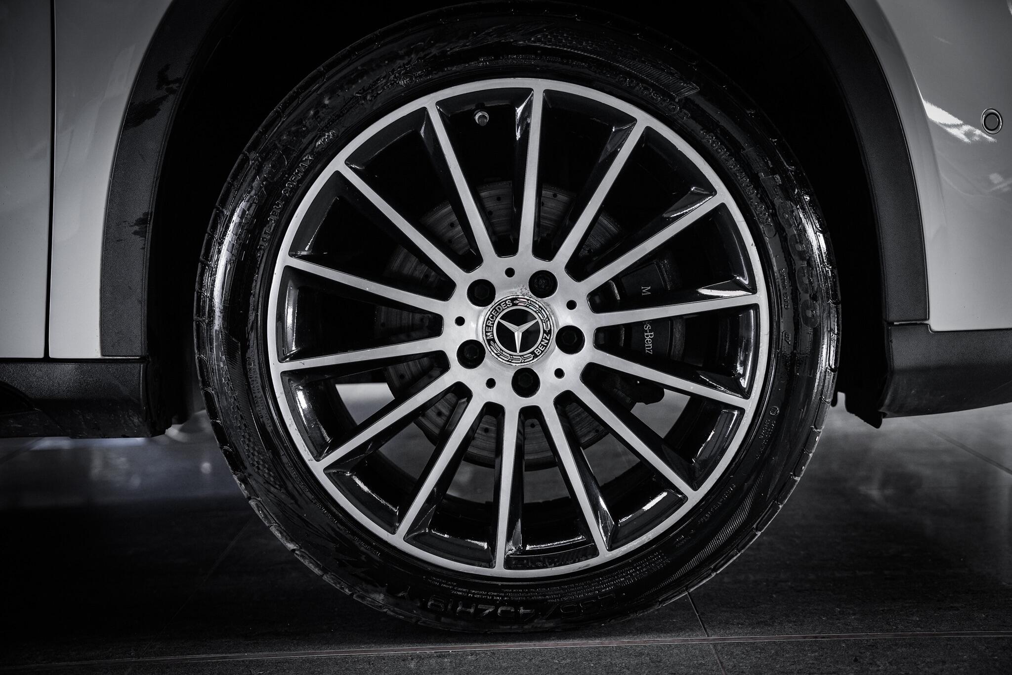 Mercedes-Benz Gla view 26
