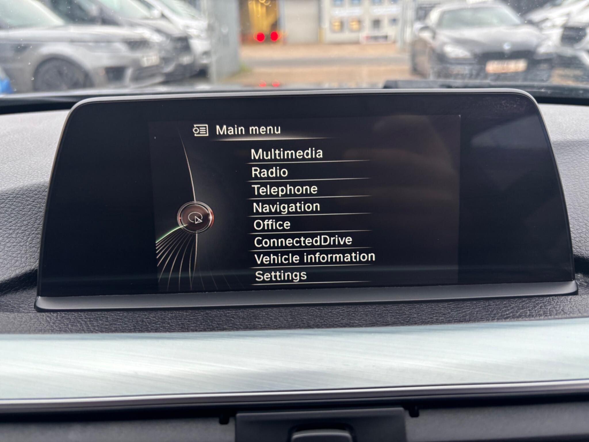 BMW 3 Series view 45