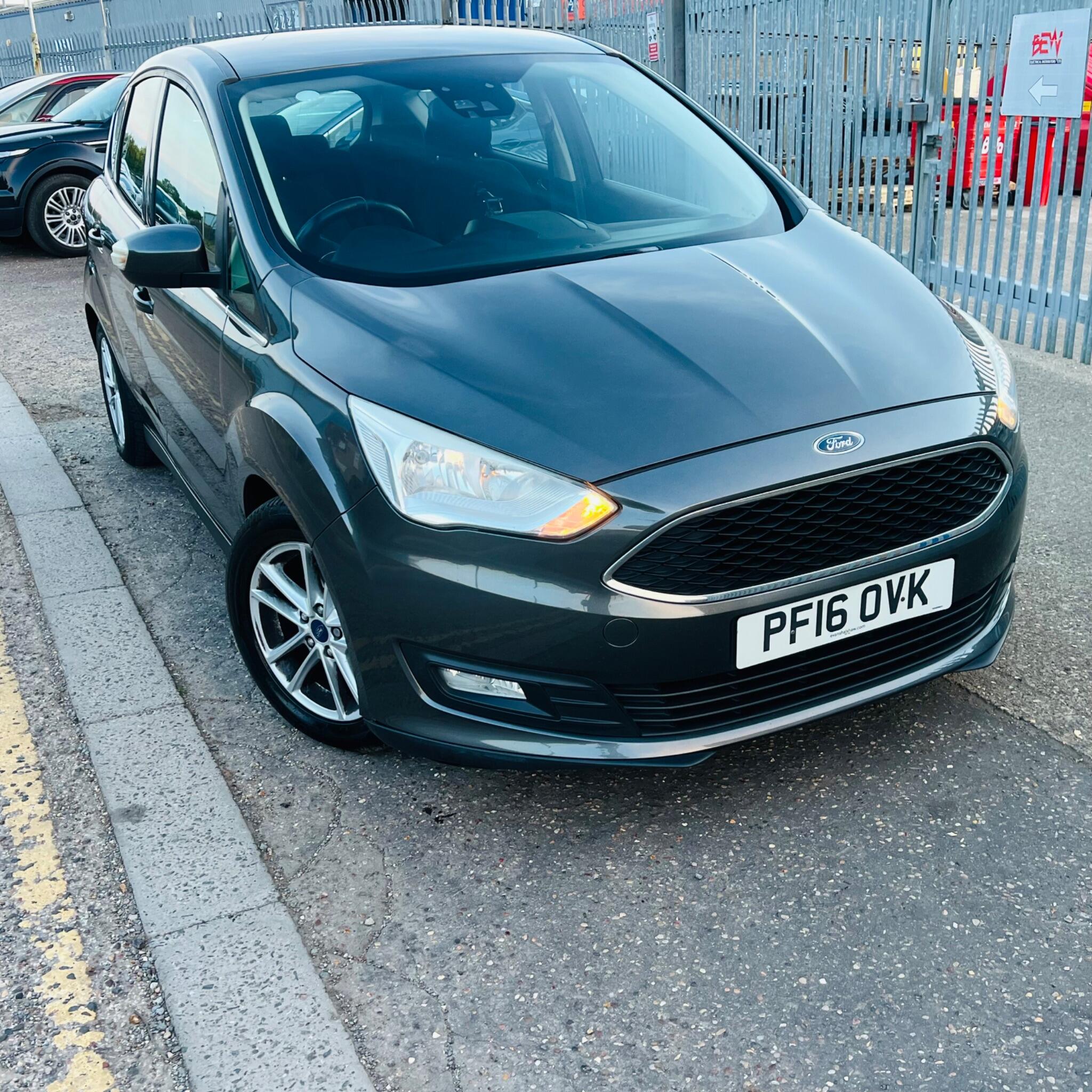Ford C-Max view 2