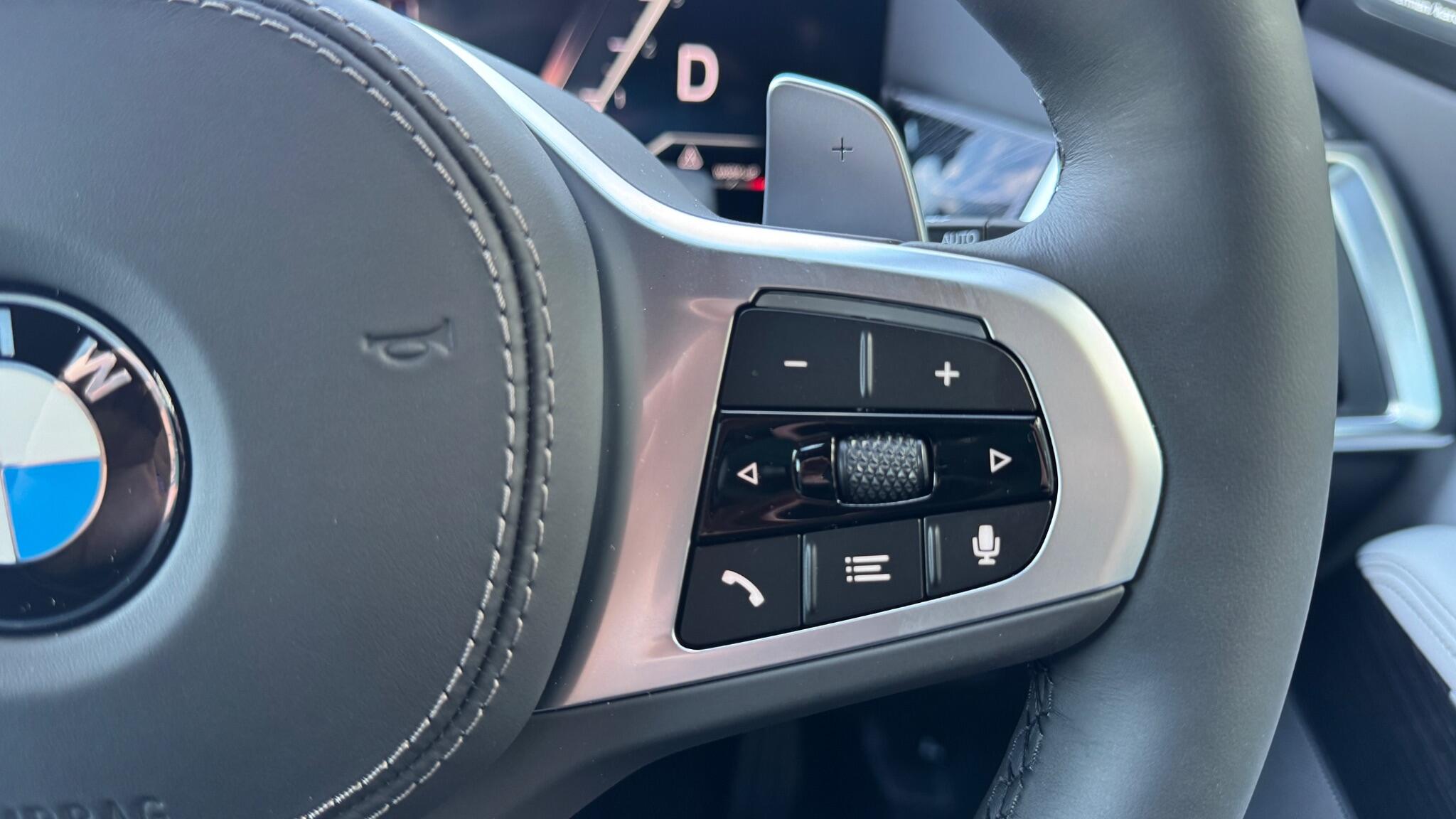 BMW X5 view 17