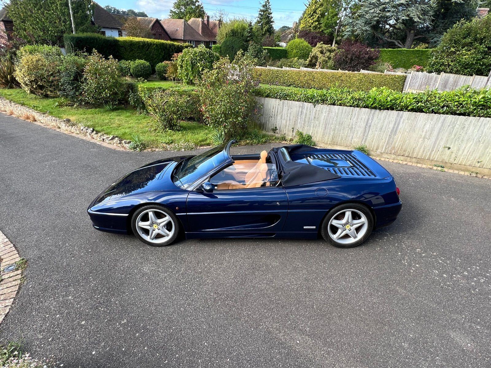 Ferrari F355 view 49