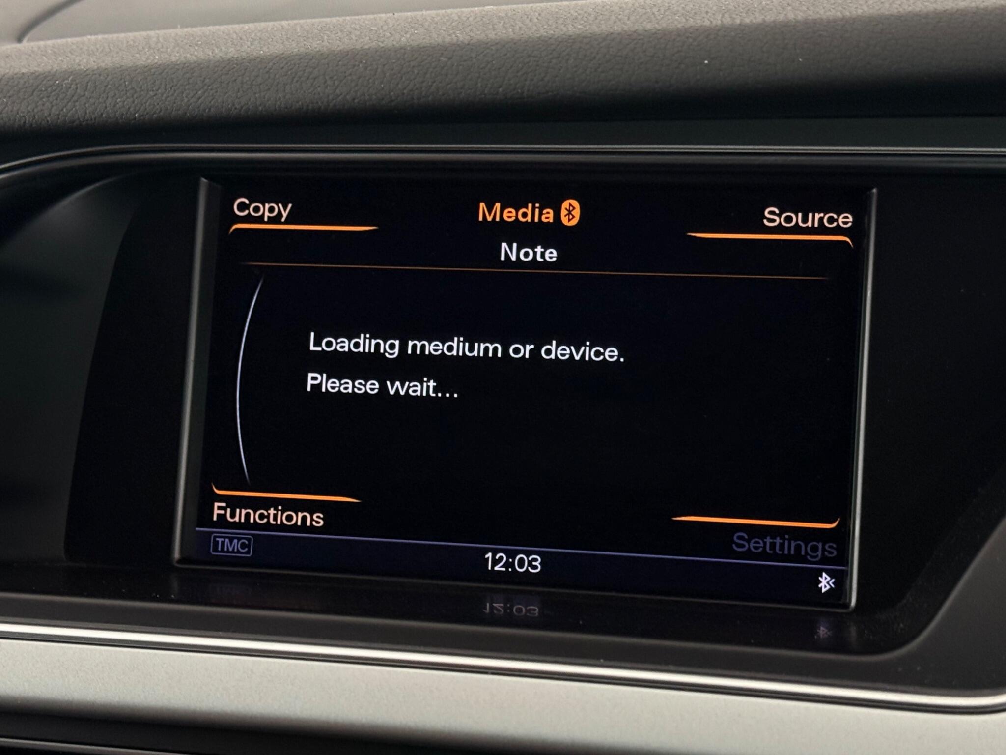 Audi A4 view 26