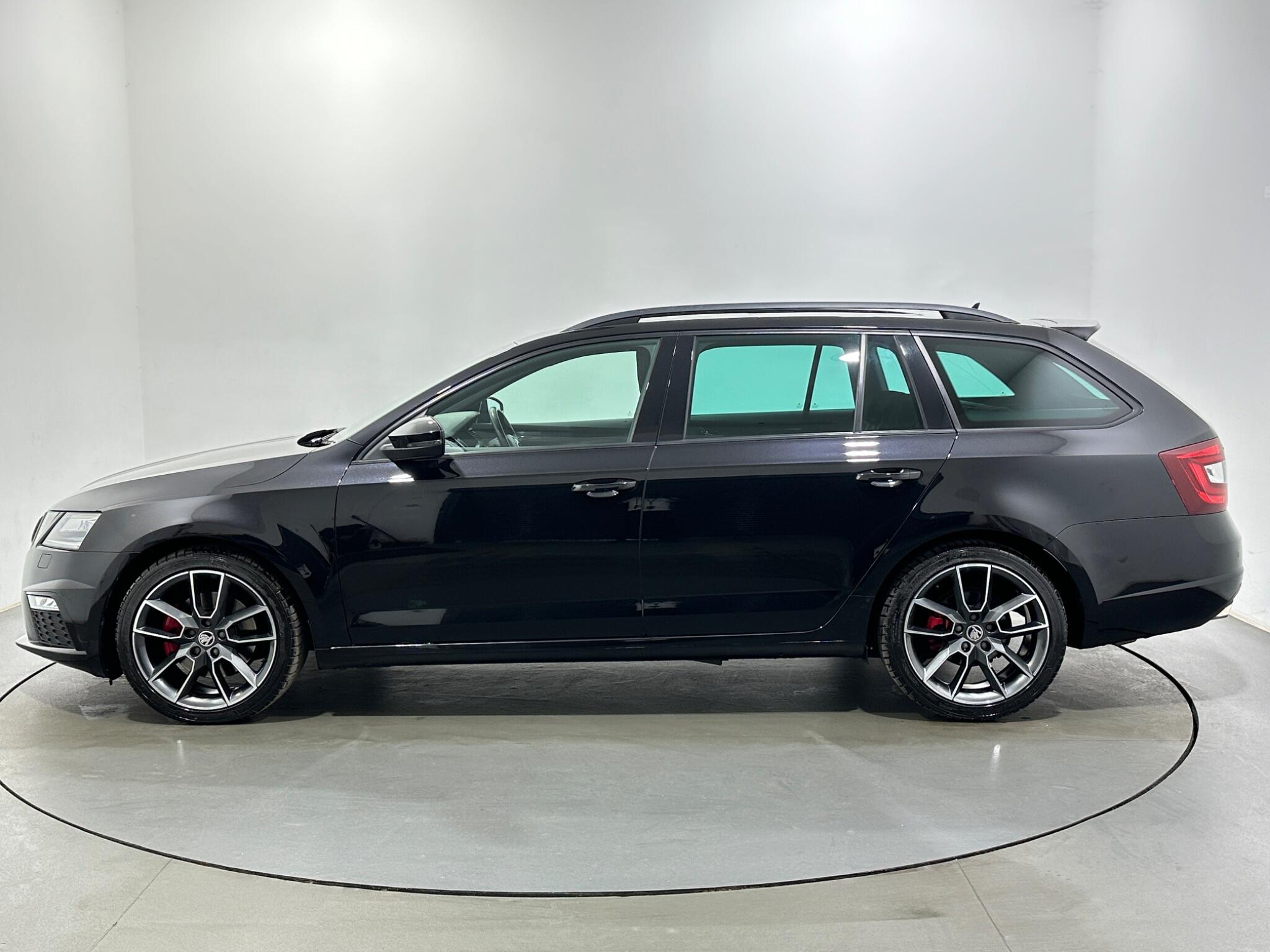 Skoda Octavia view 5