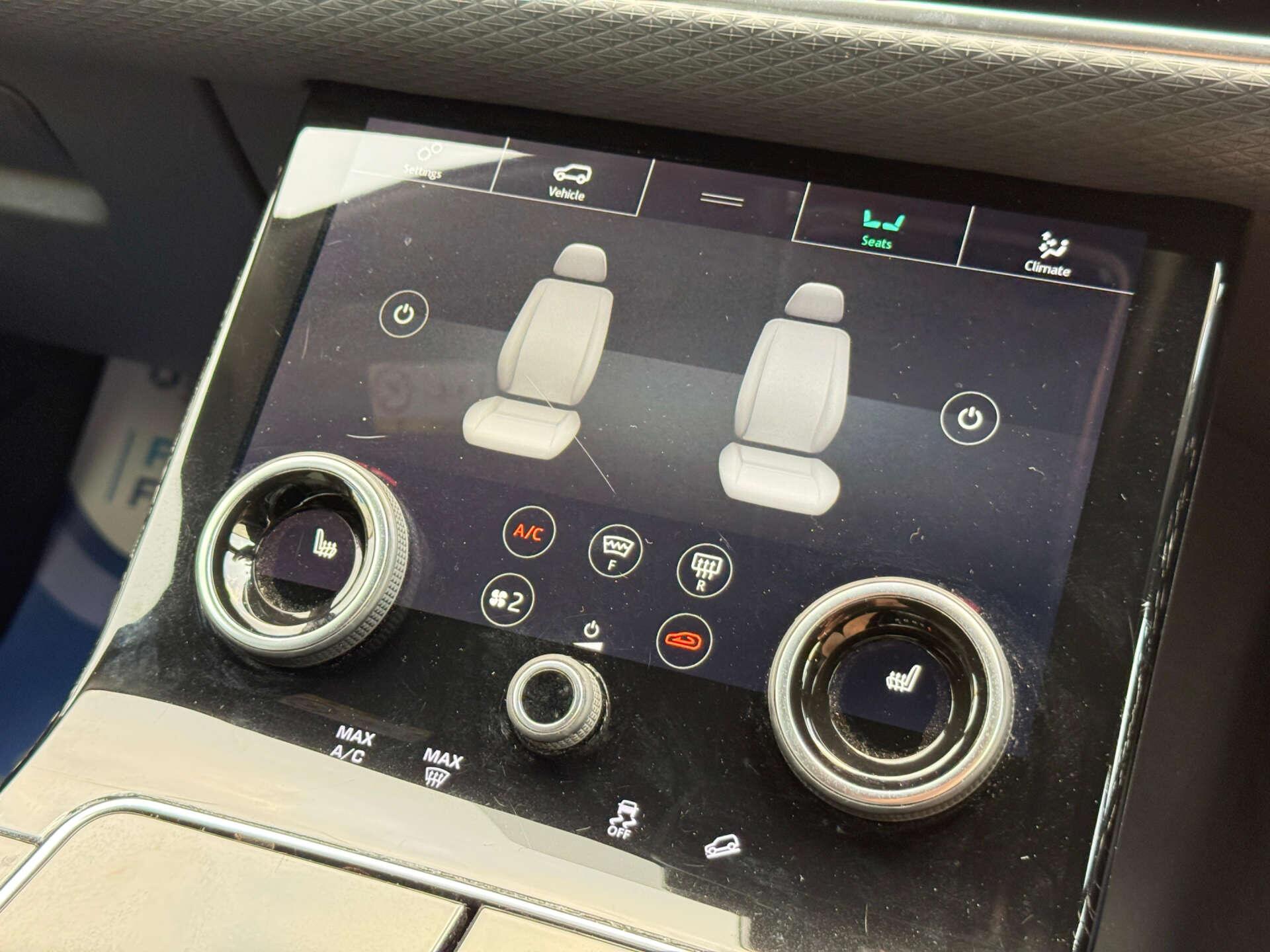 Land Rover Range Rover Velar view 67
