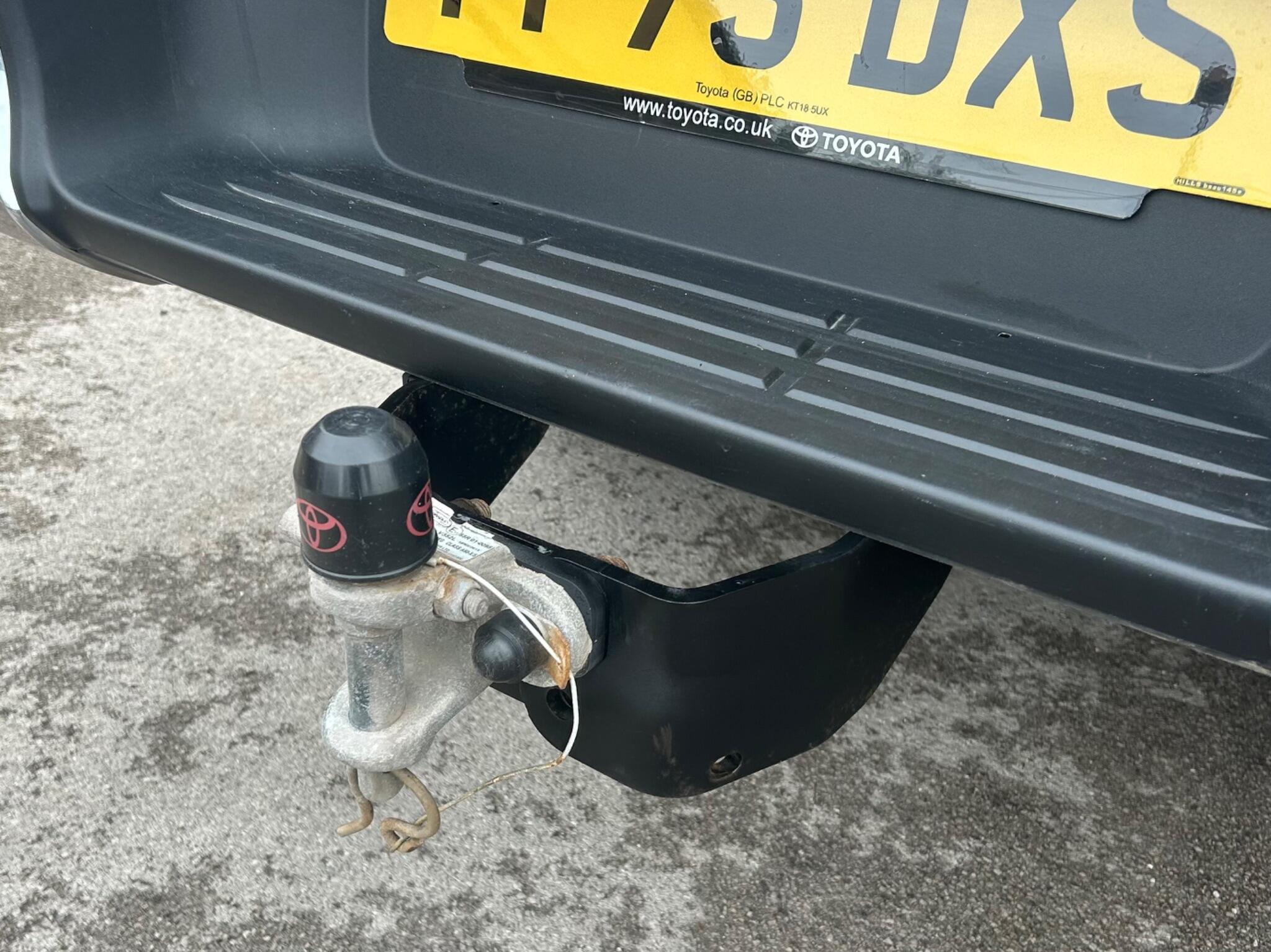 Toyota Hilux view 51