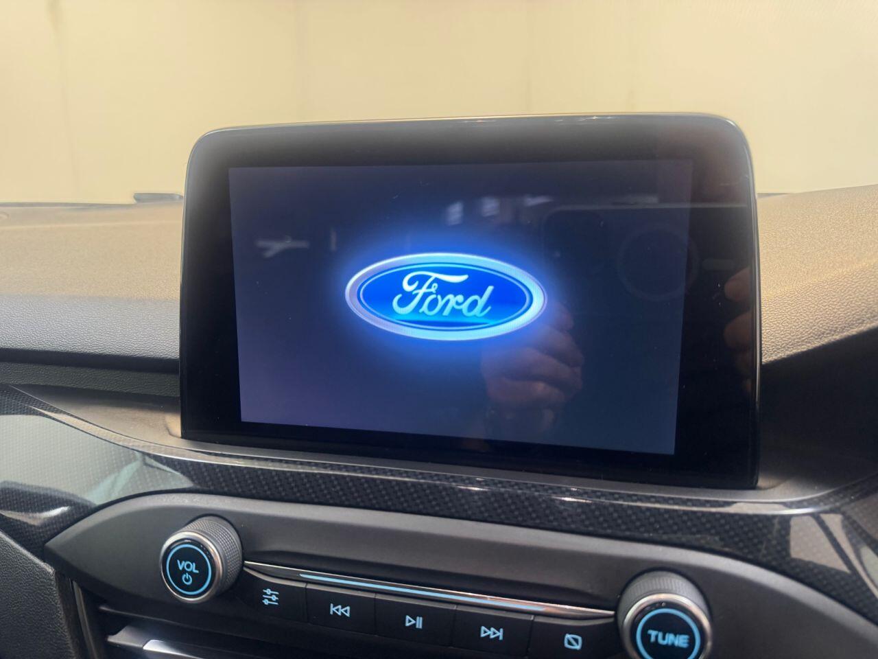 Ford Focus view 64