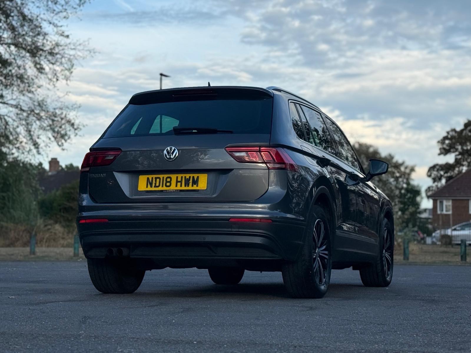 Volkswagen Tiguan view 17