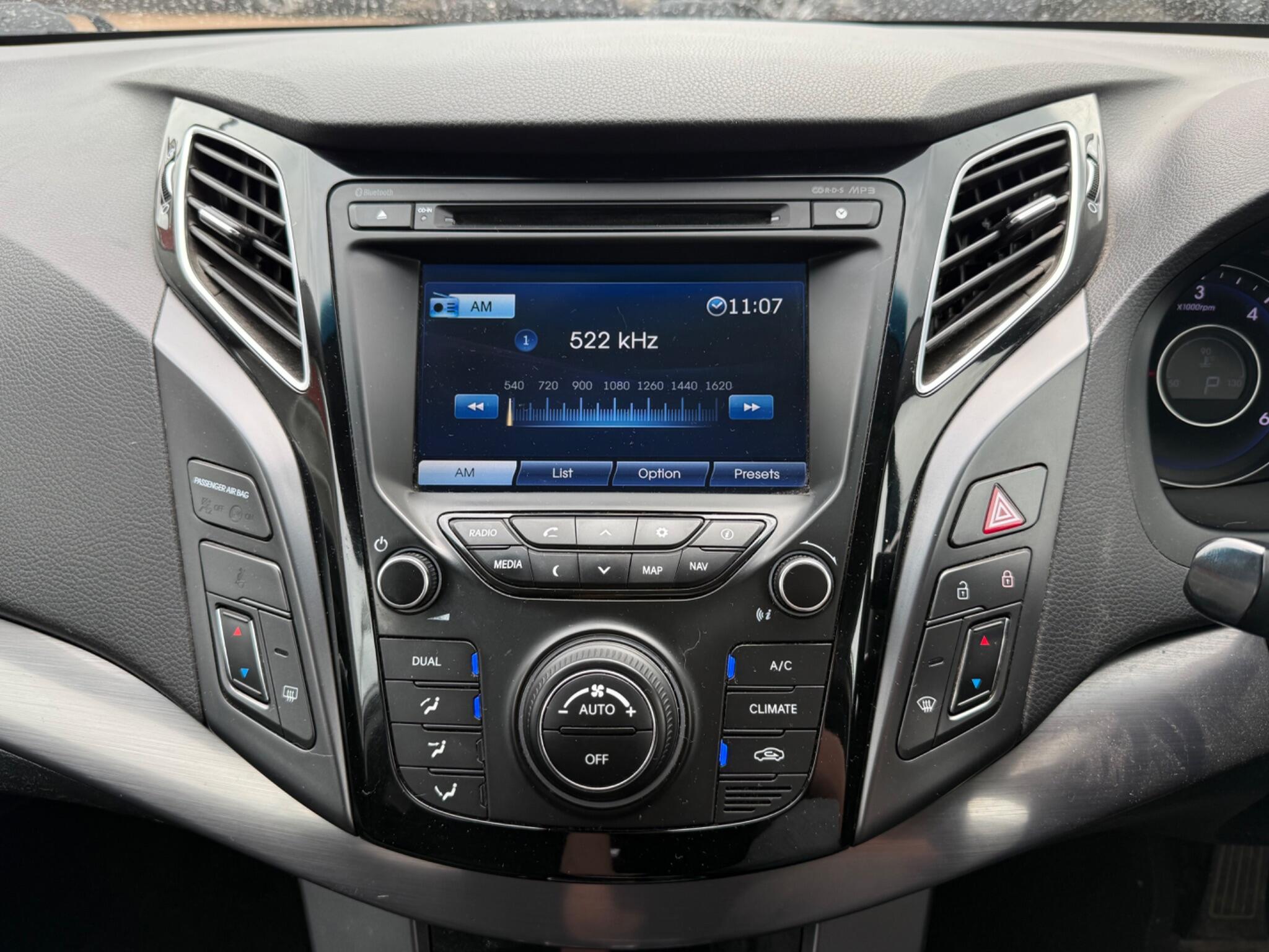 Hyundai I40 view 8
