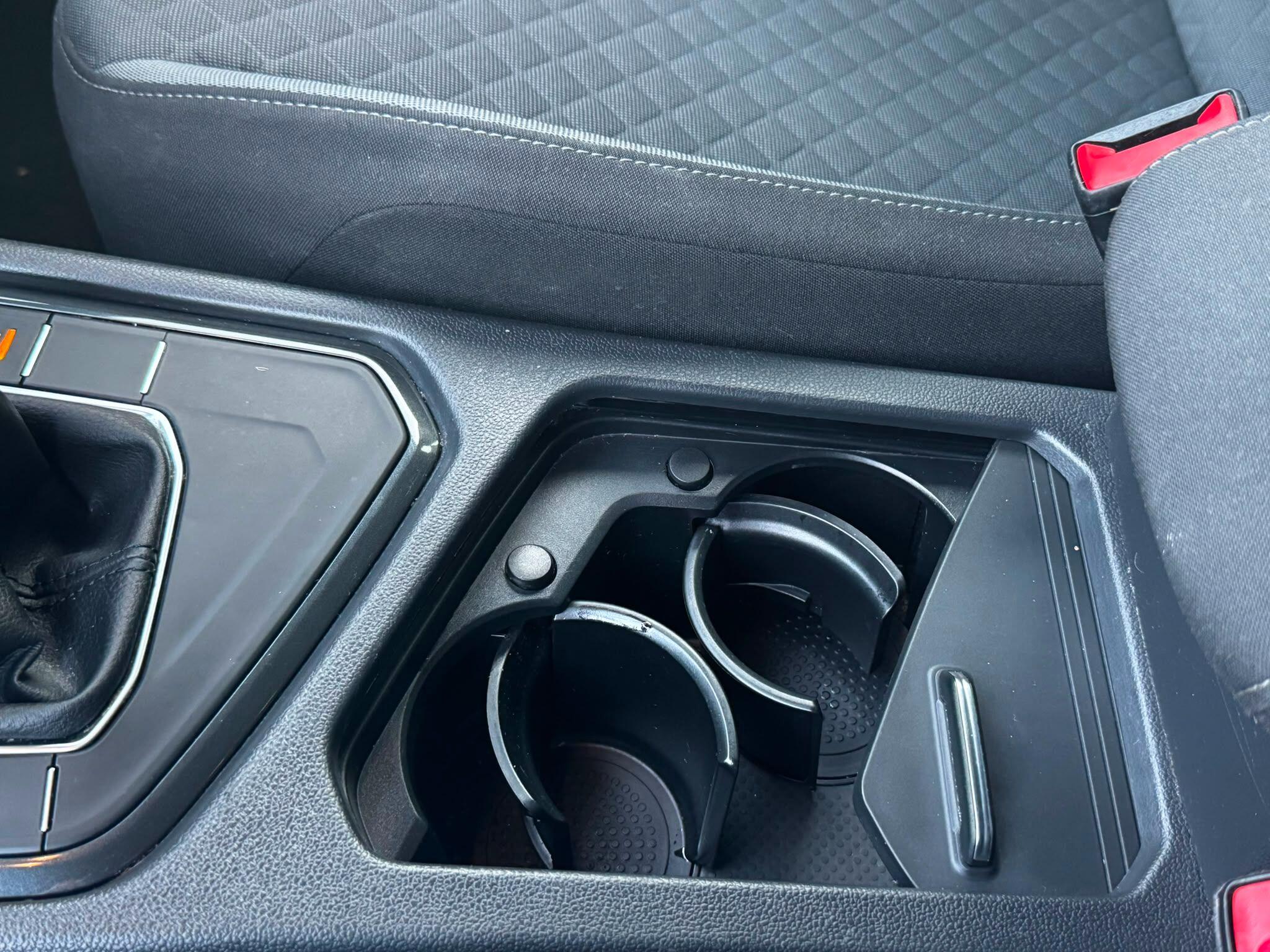 Volkswagen Tiguan view 26