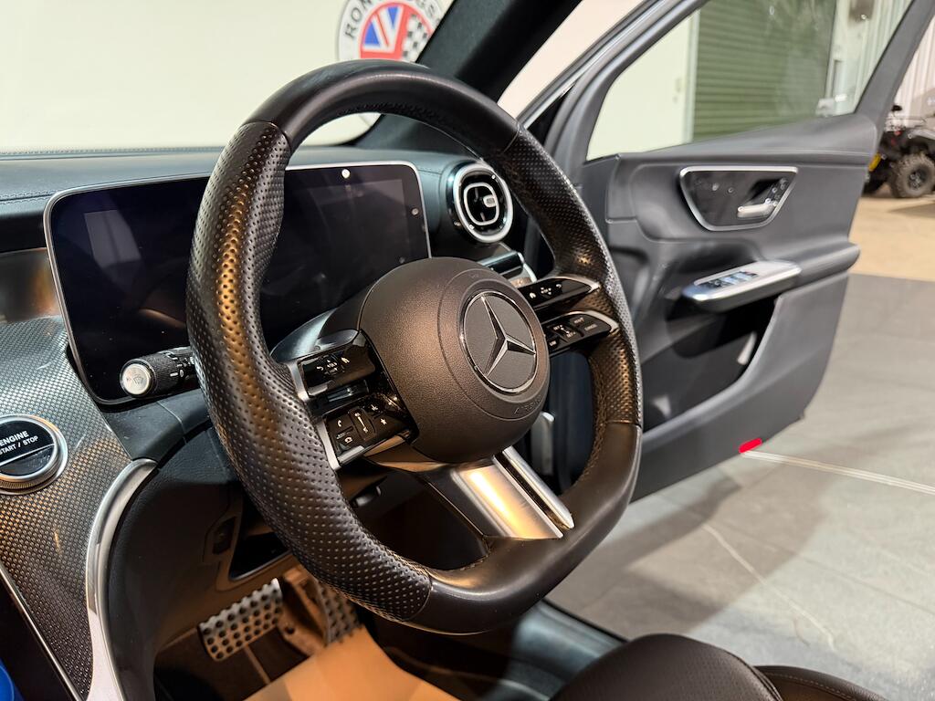 Mercedes-Benz GLC view 7
