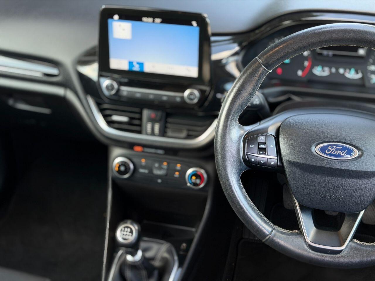 Ford Fiesta view 85