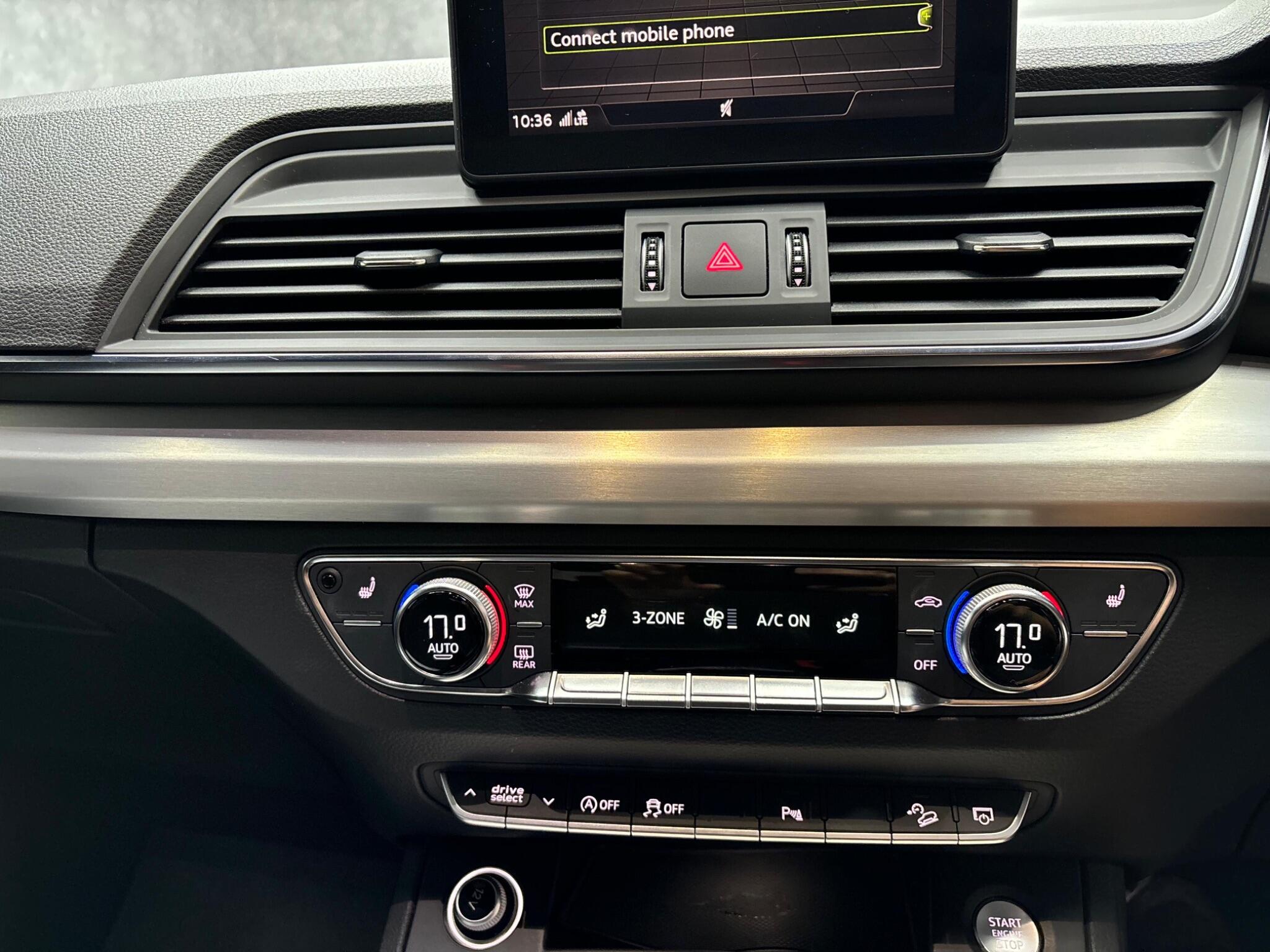 Audi Q5 view 21