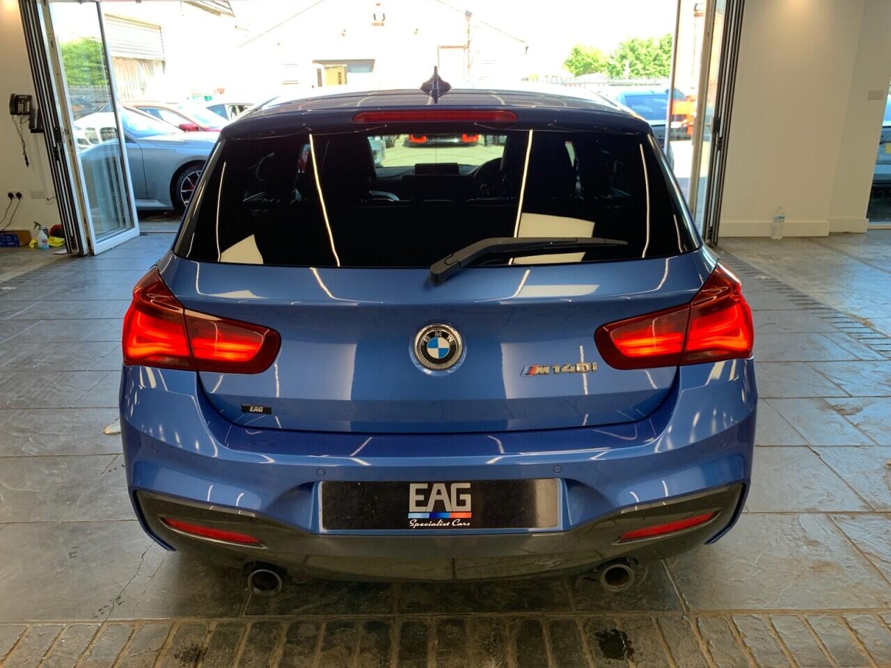BMW 1 Series view 17