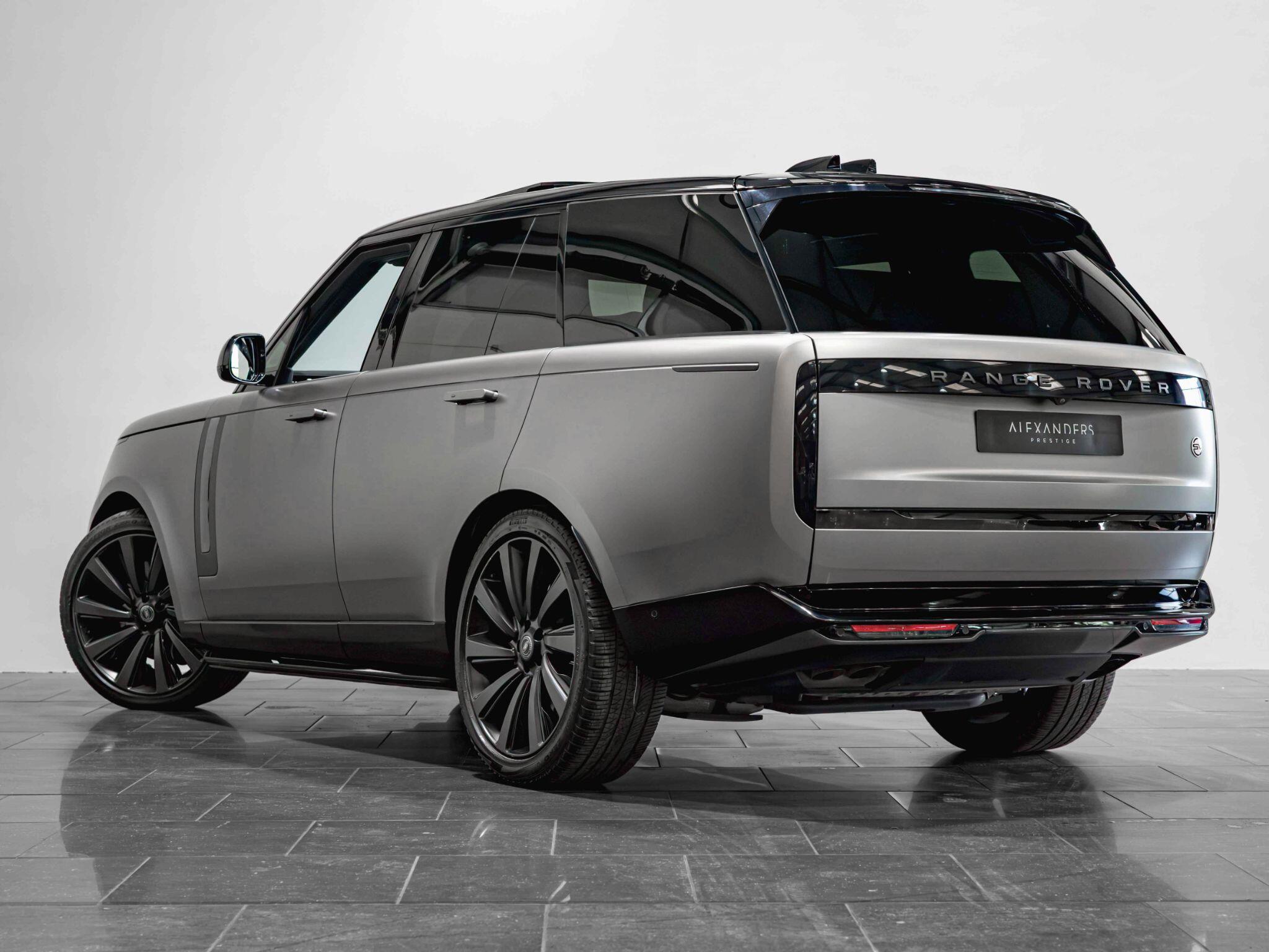 Land Rover Range Rover view 9