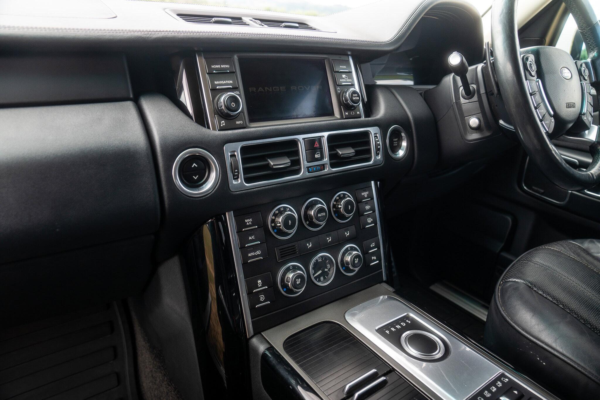Land Rover Range Rover view 43
