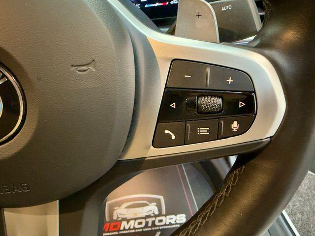 BMW 3 Series view 25