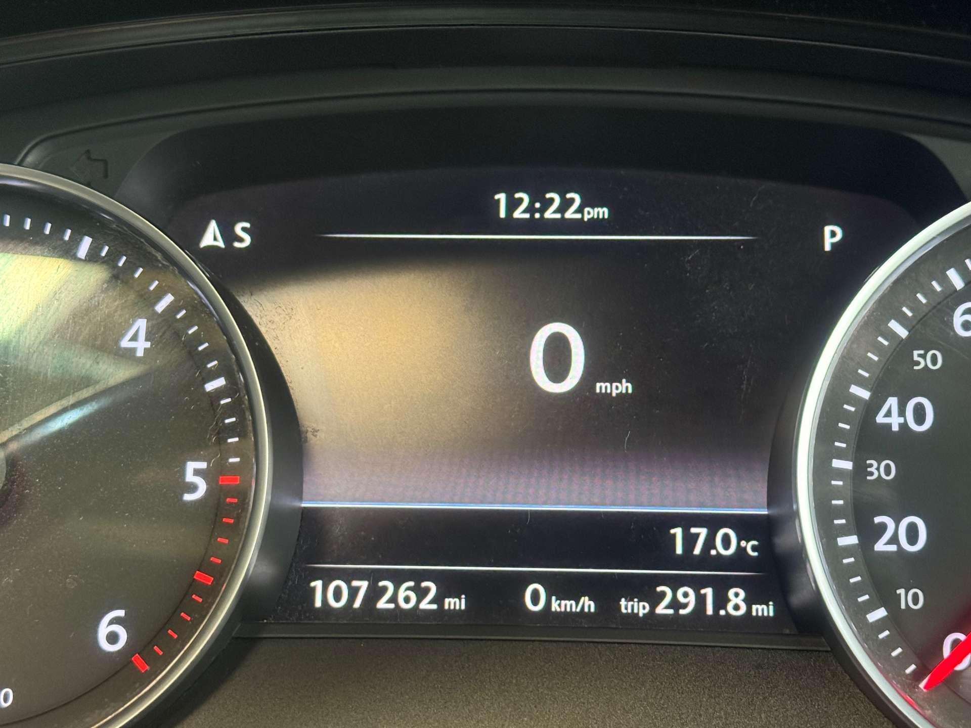 Volkswagen Touareg view 47