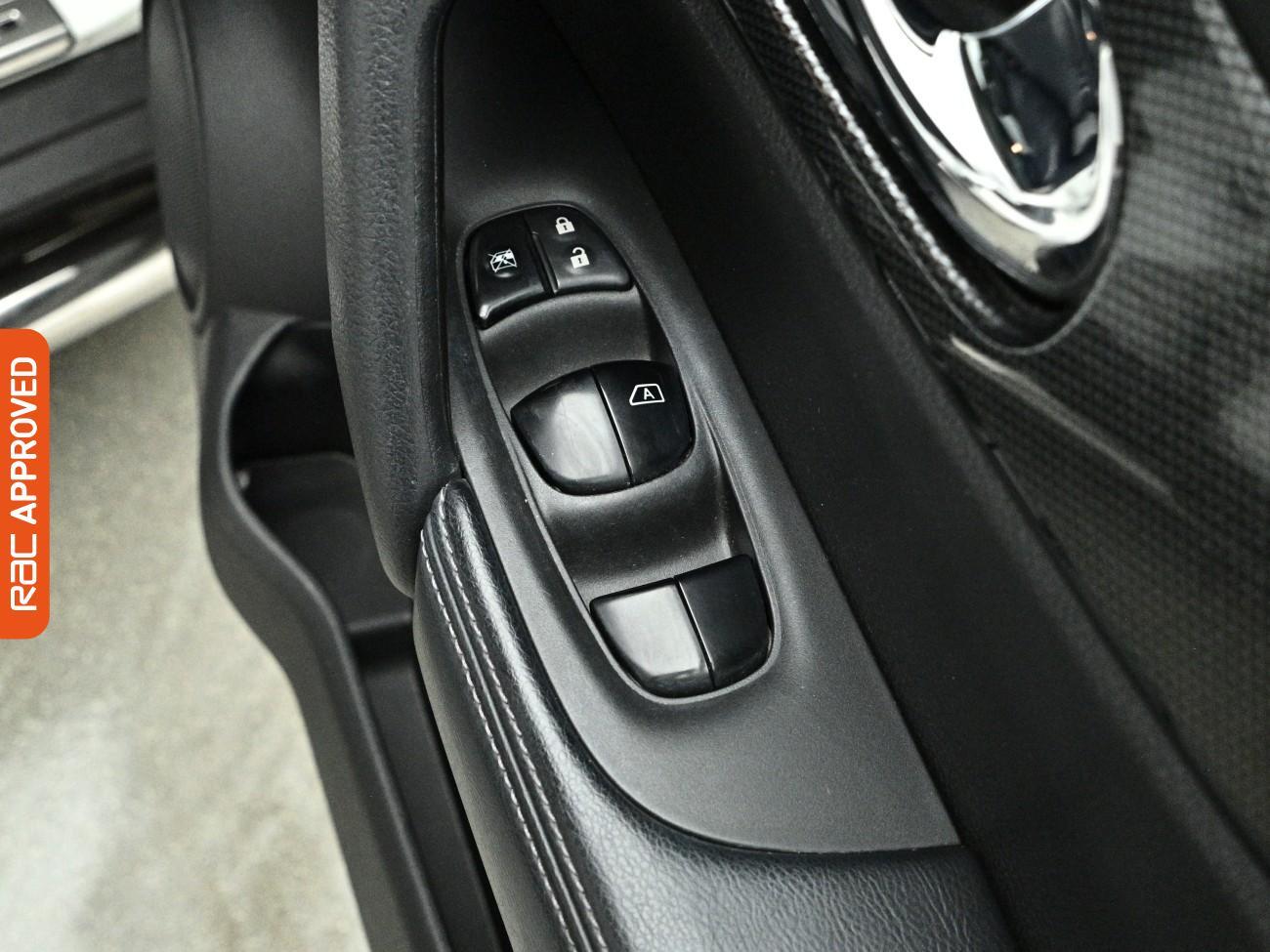 Nissan X-Trail view 23