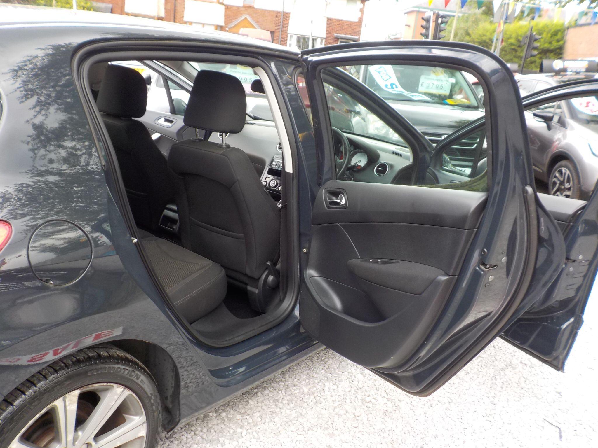 Peugeot 308 1.6 e-HDi Active Euro 5 (s/s) 5dr