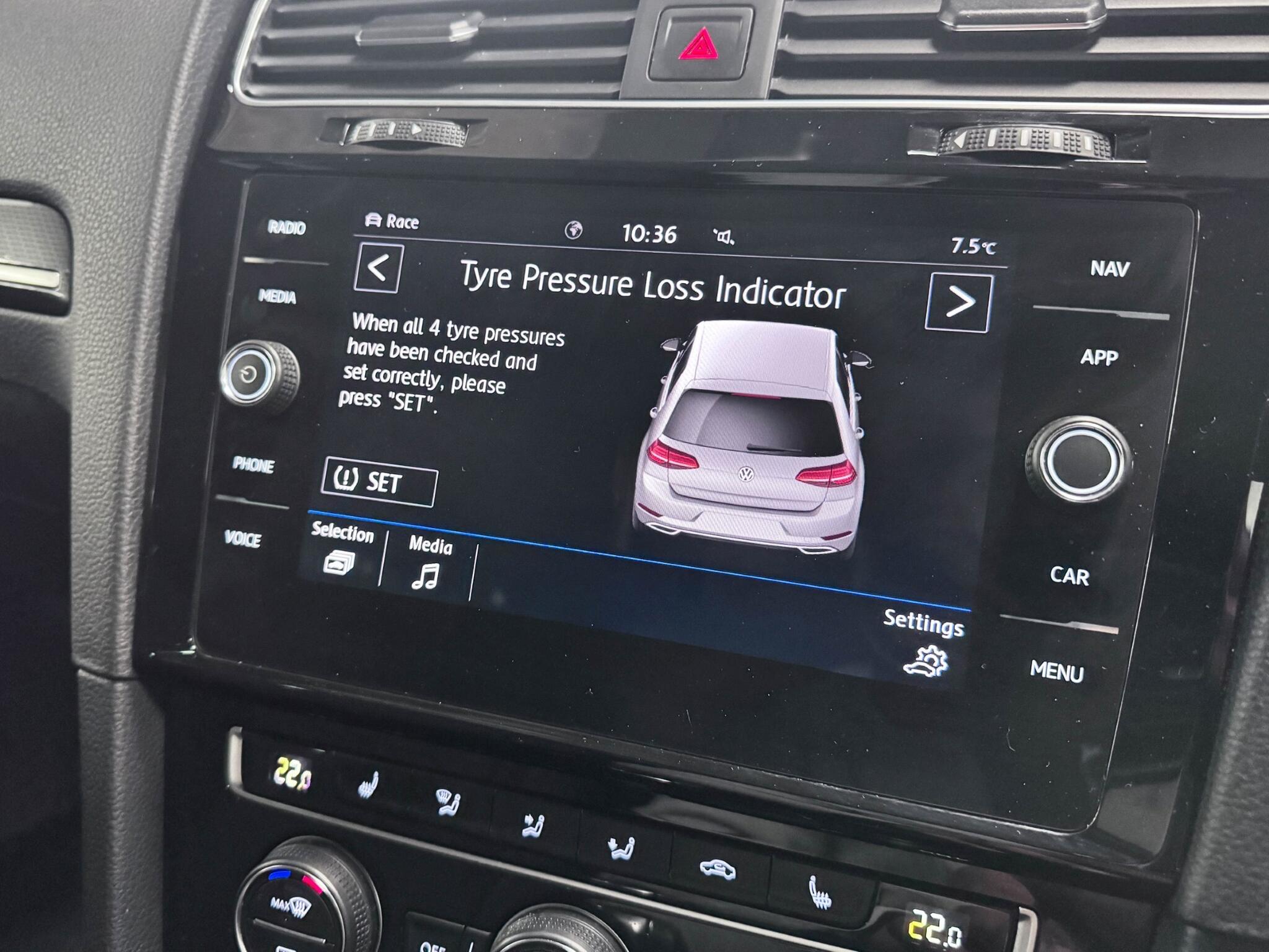 Volkswagen Golf view 43