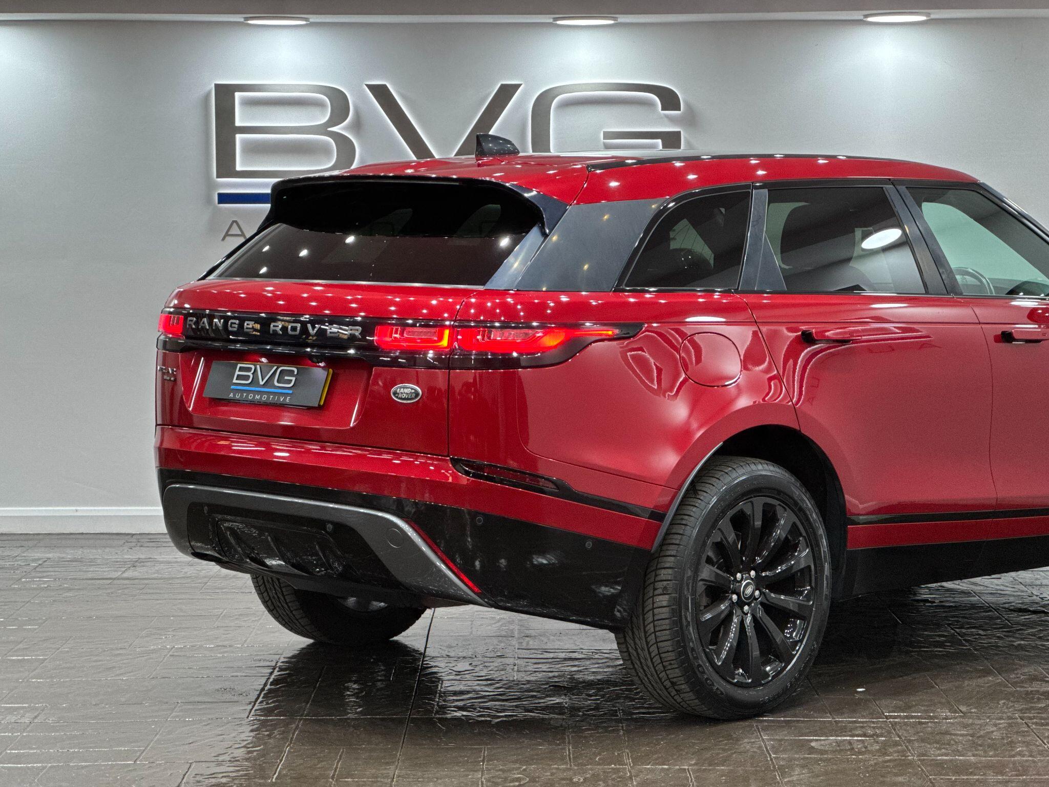 Land Rover Range Rover Velar view 17