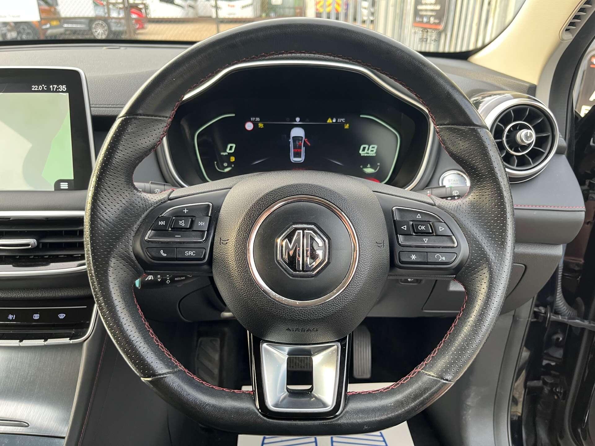MG HS view 38