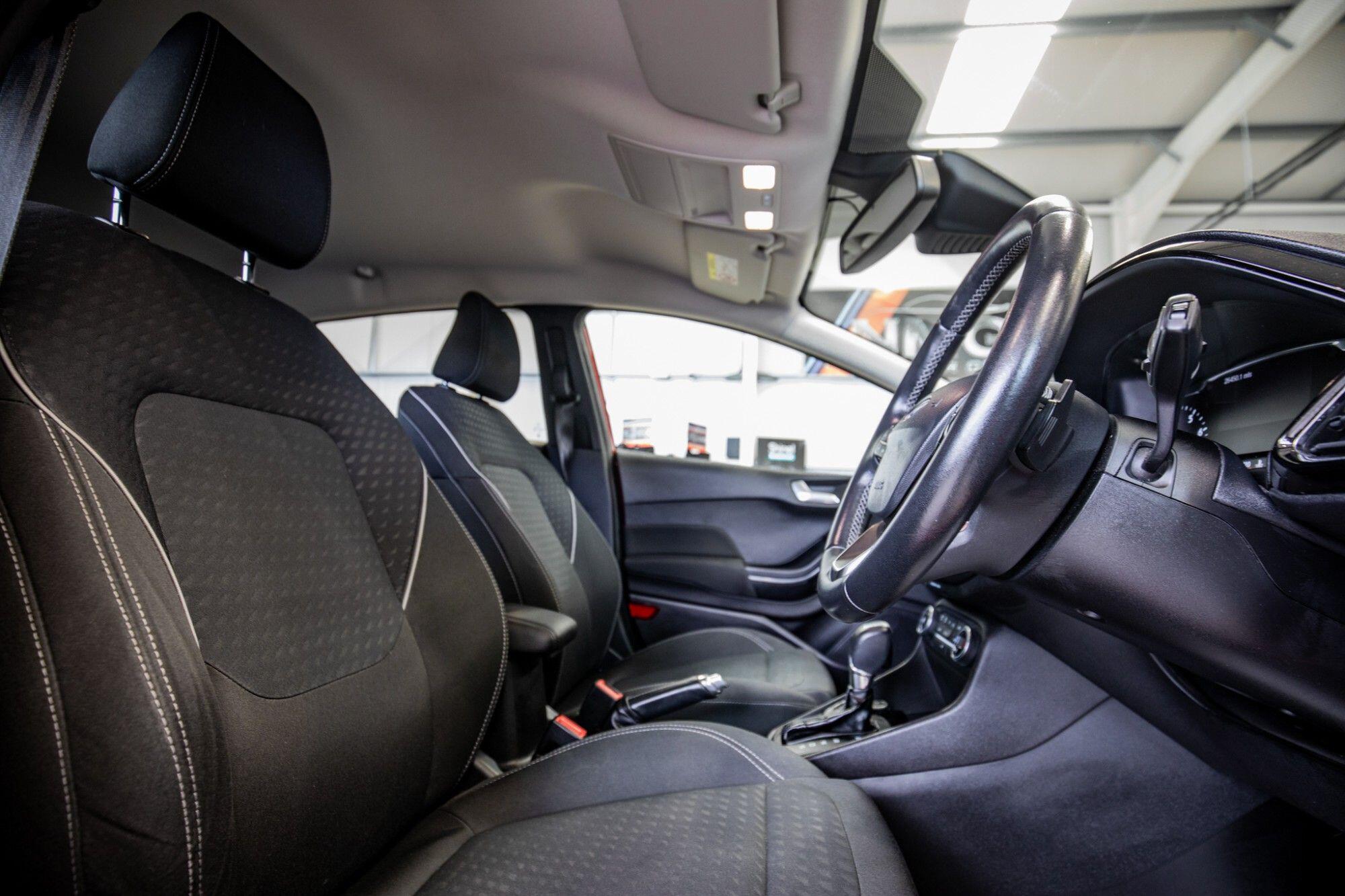 Ford Fiesta view 3