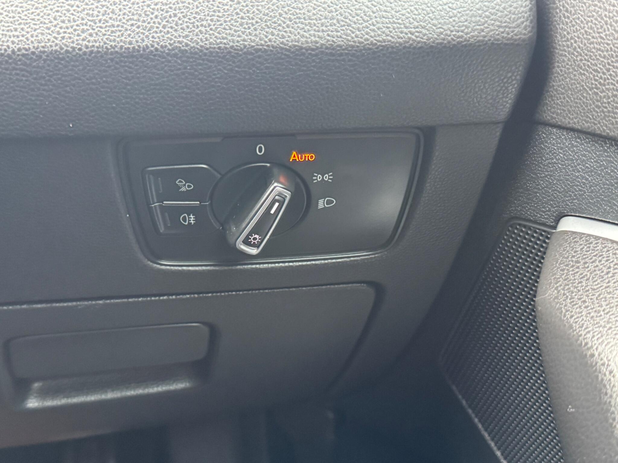 Volkswagen Arteon view 28