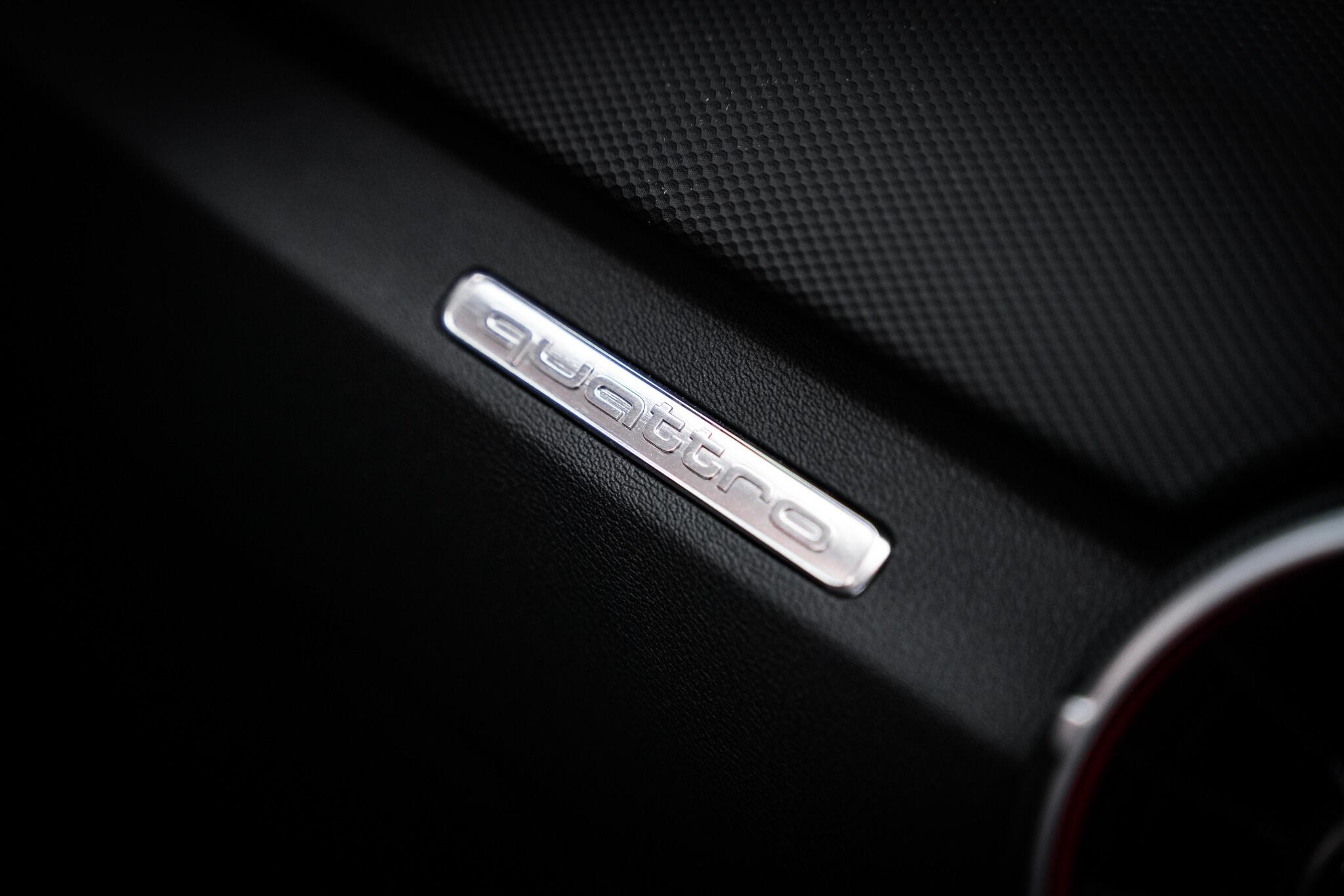 Audi TT RS view 52