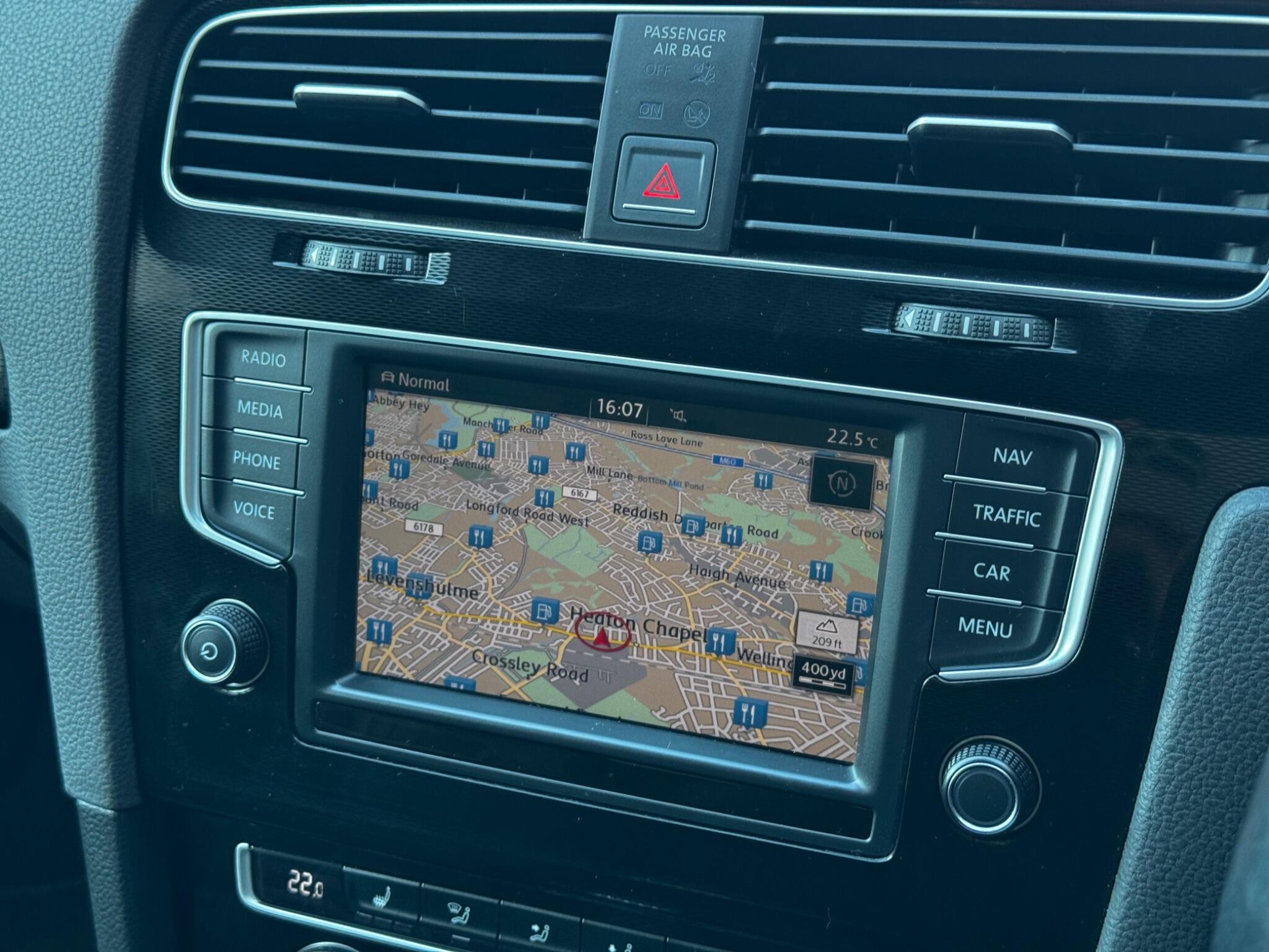 Volkswagen Golf view 33