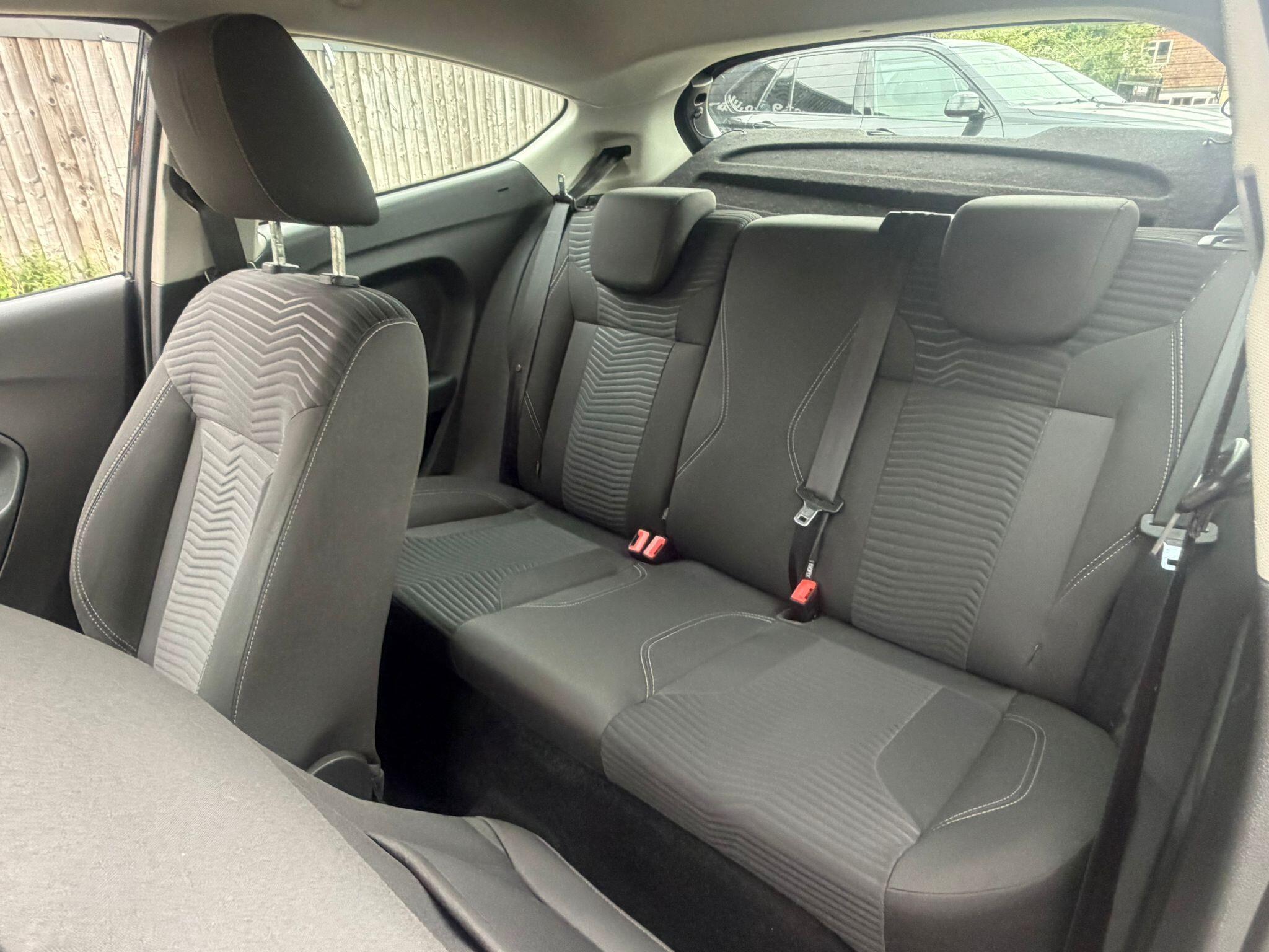 Ford Fiesta view 13