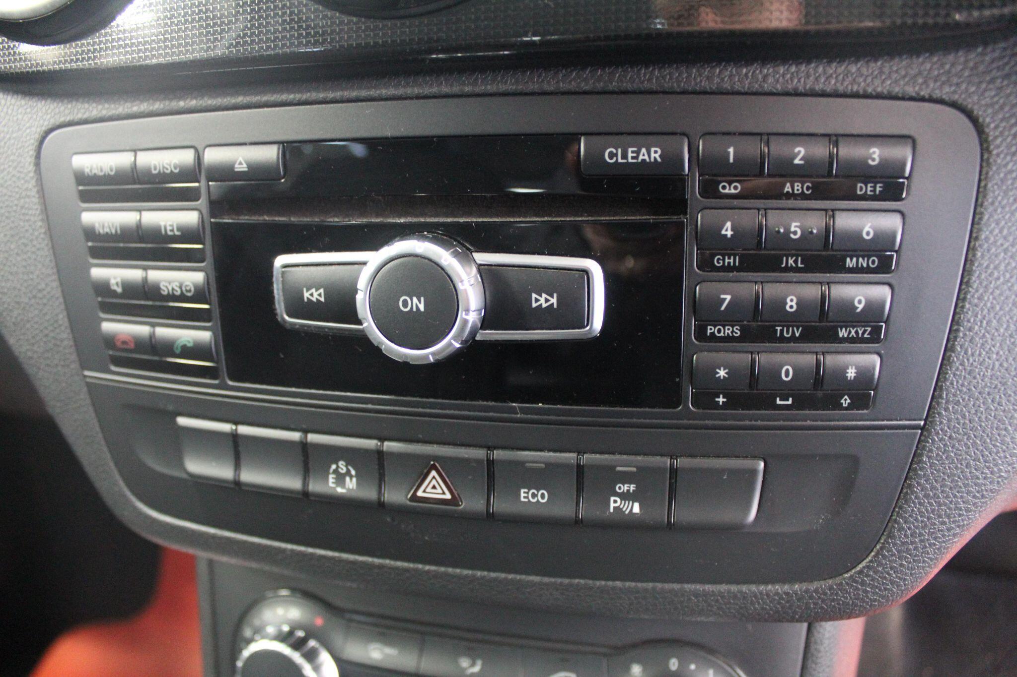 Mercedes-Benz B-Class view 39
