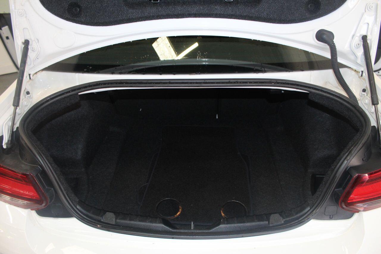 BMW 2 Series view 22