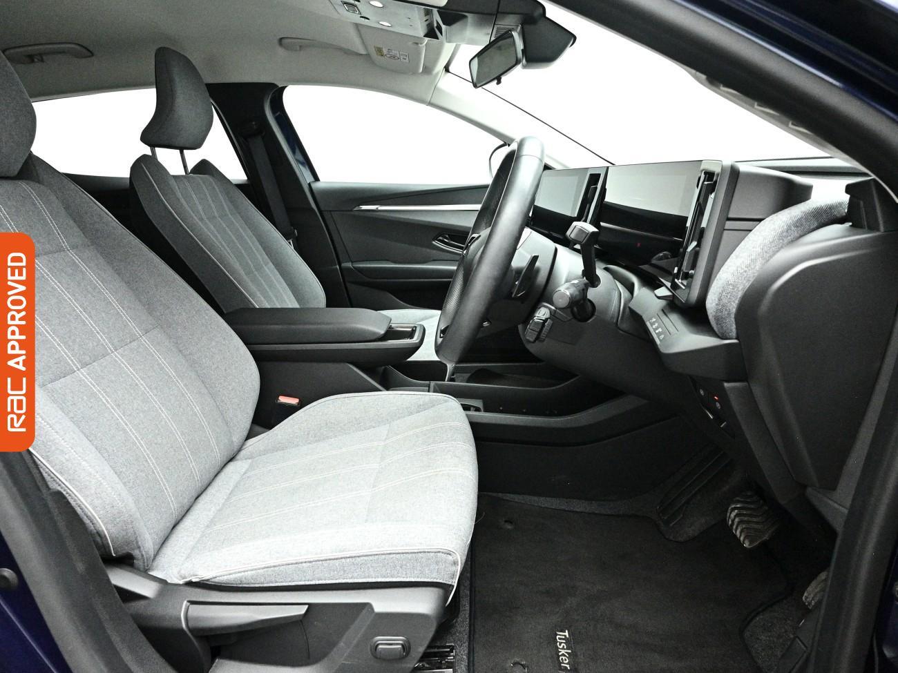 Renault Megane E-Tech view 11