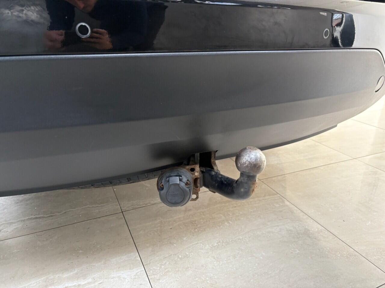 Kia Sorento view 34