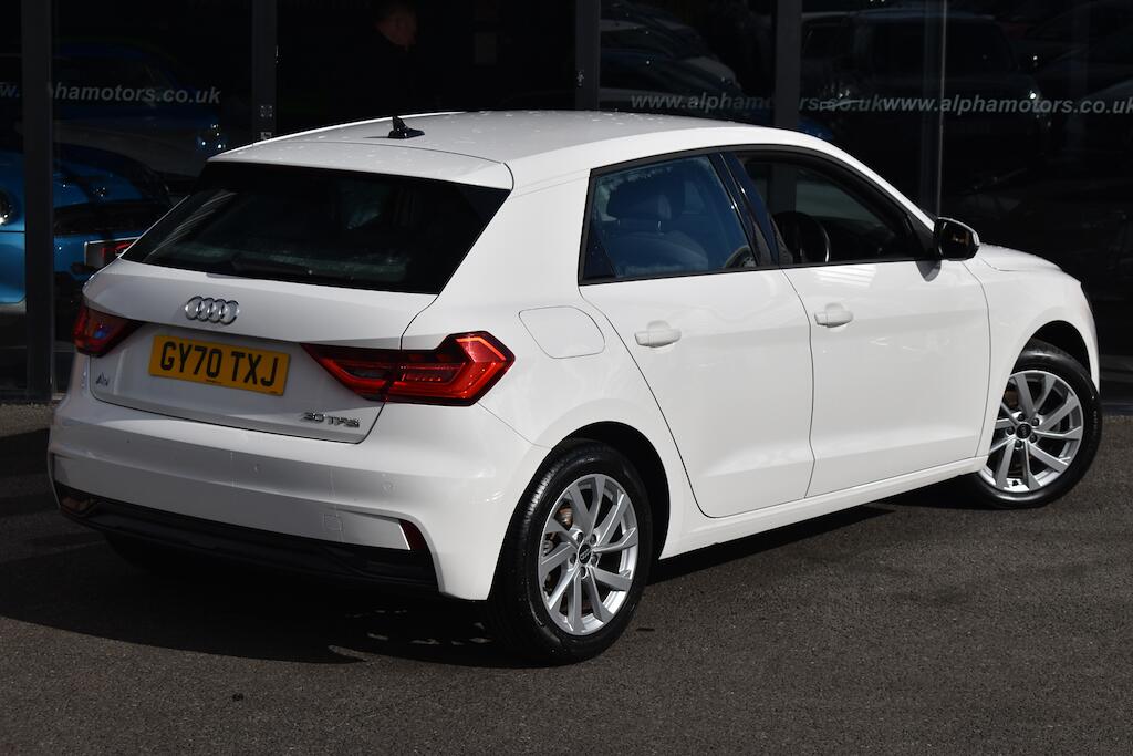 Audi A1 view 6