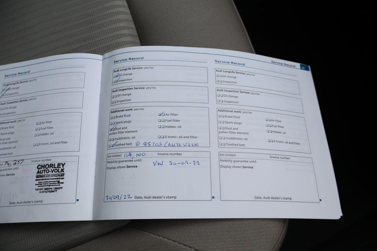 Audi A4 view 12