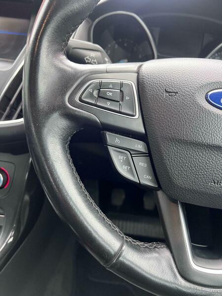 2014 Ford Focus image 45