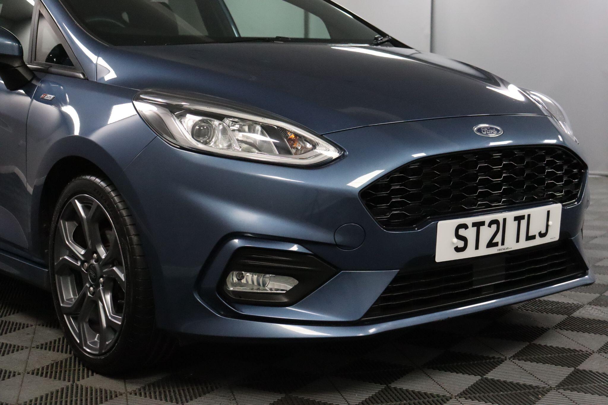 Ford Fiesta view 14