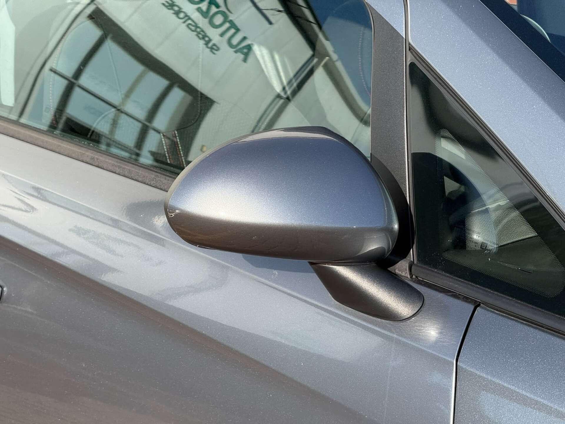Vauxhall Corsa view 16