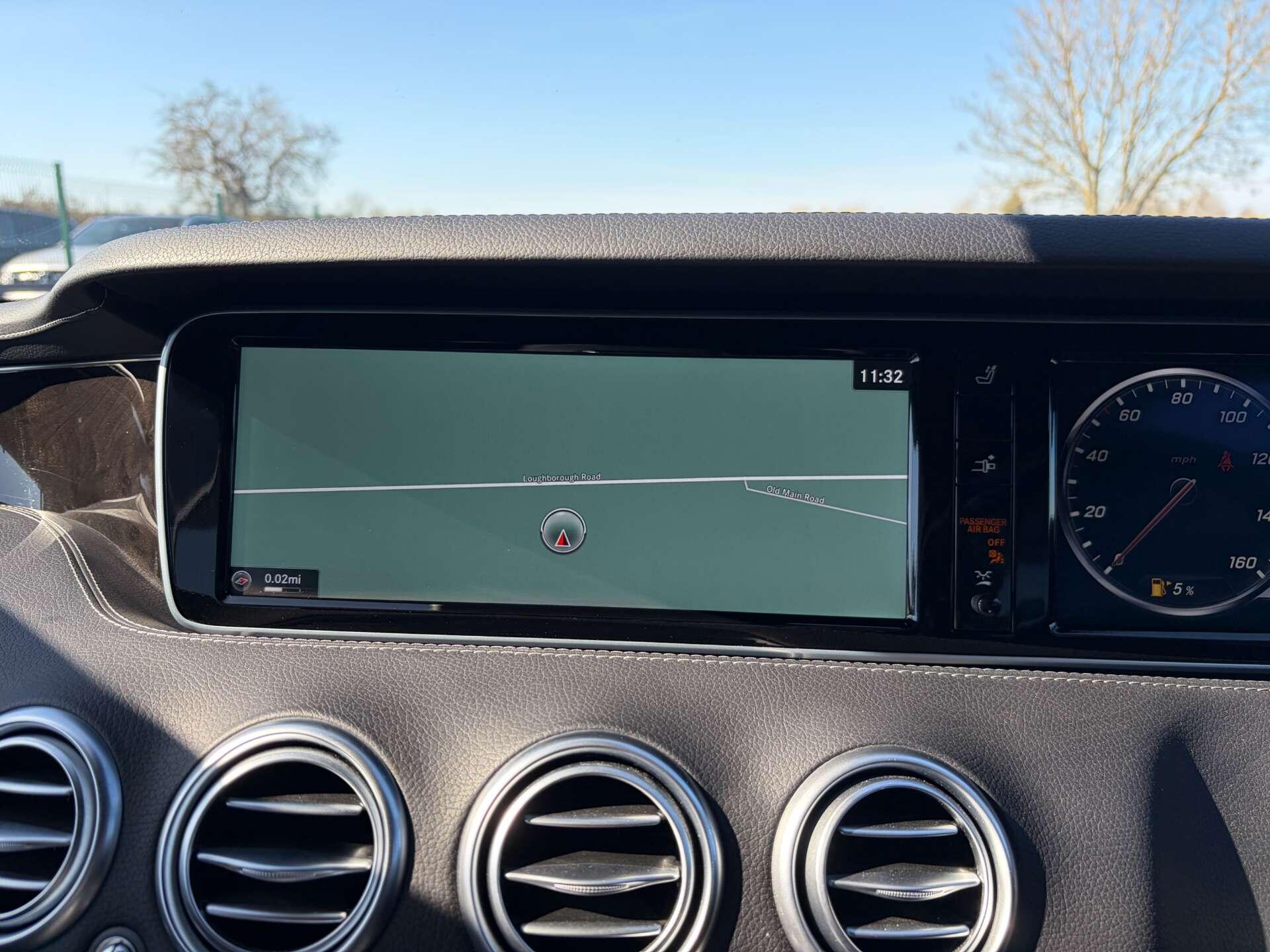 Mercedes-Benz S Class view 54