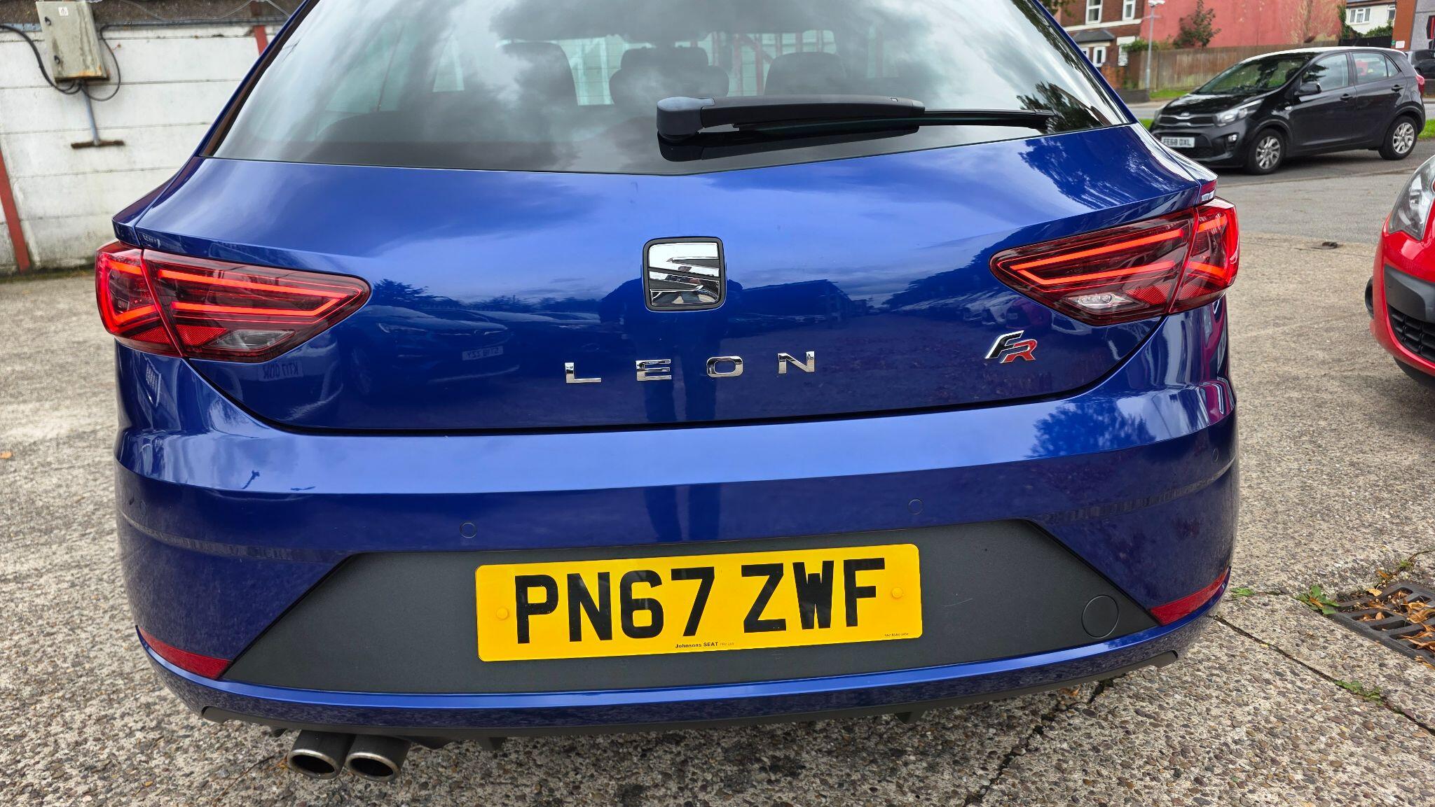 Seat Leon Leon view 16