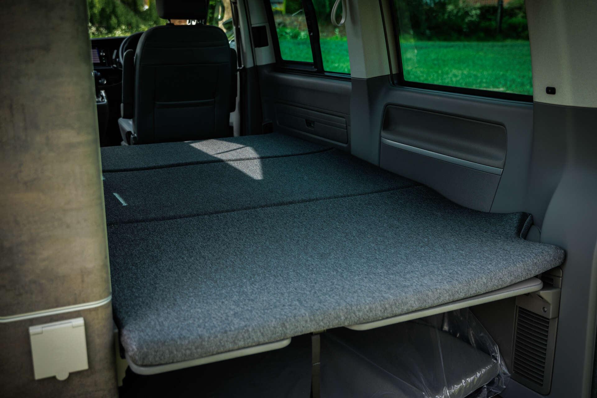 Volkswagen California view 45