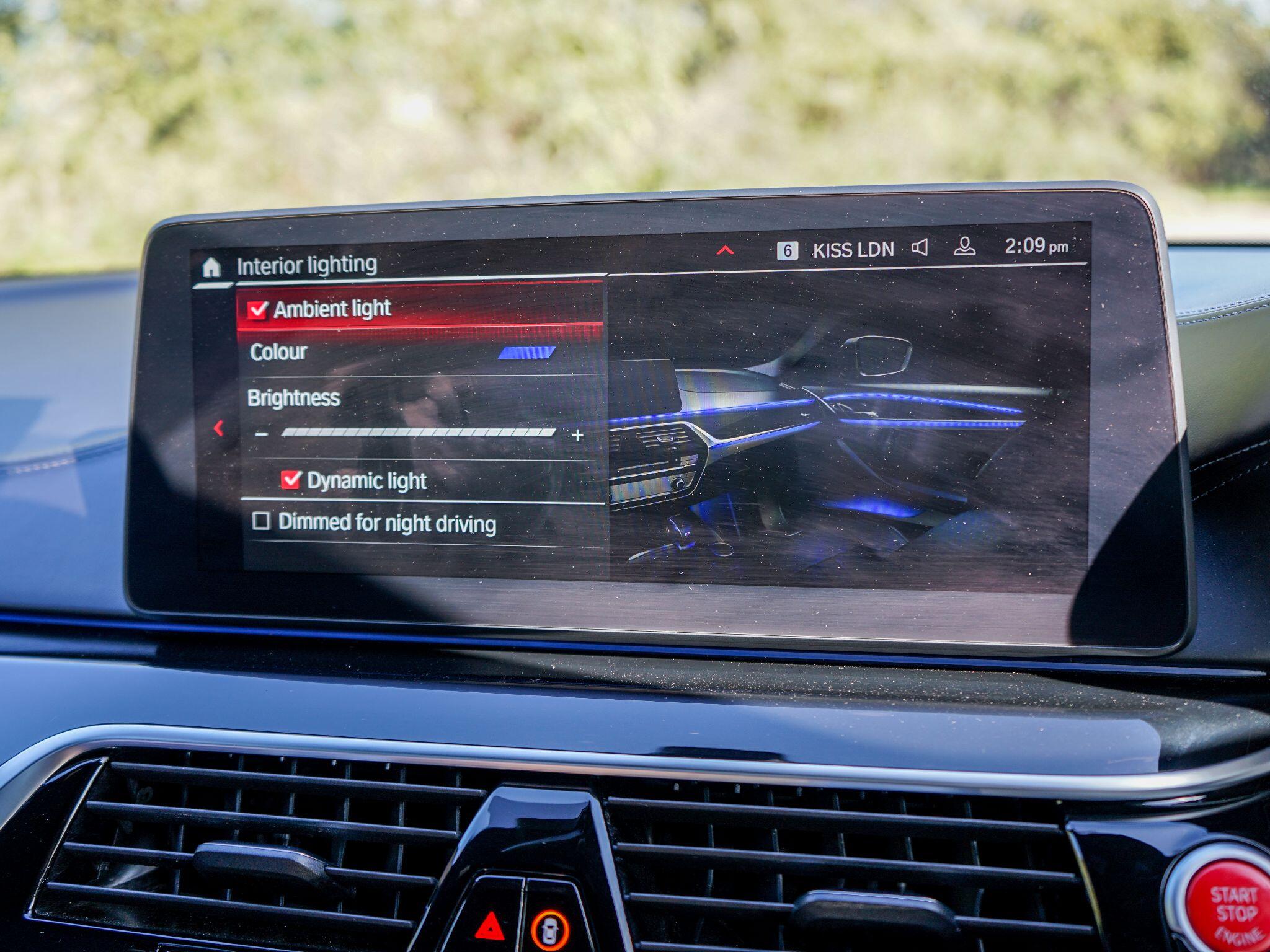 BMW M5 view 28