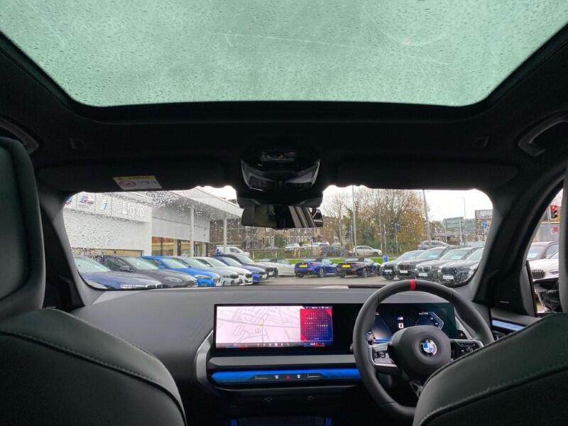 BMW X3 view 21