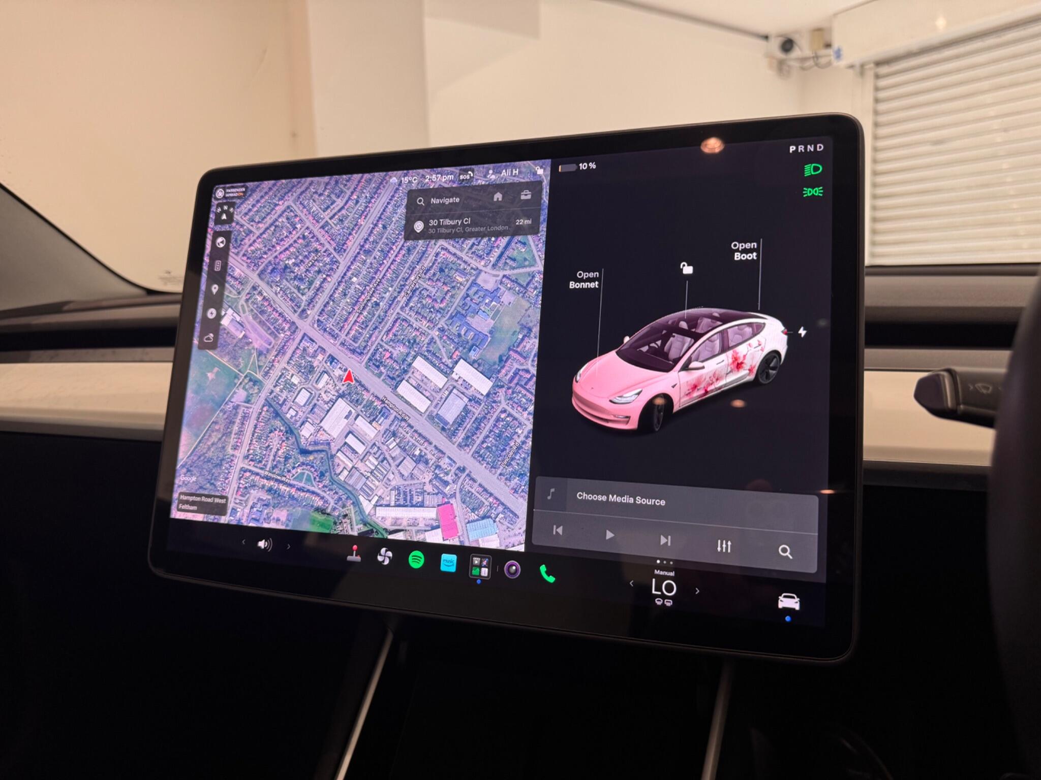 Tesla Model 3 view 22